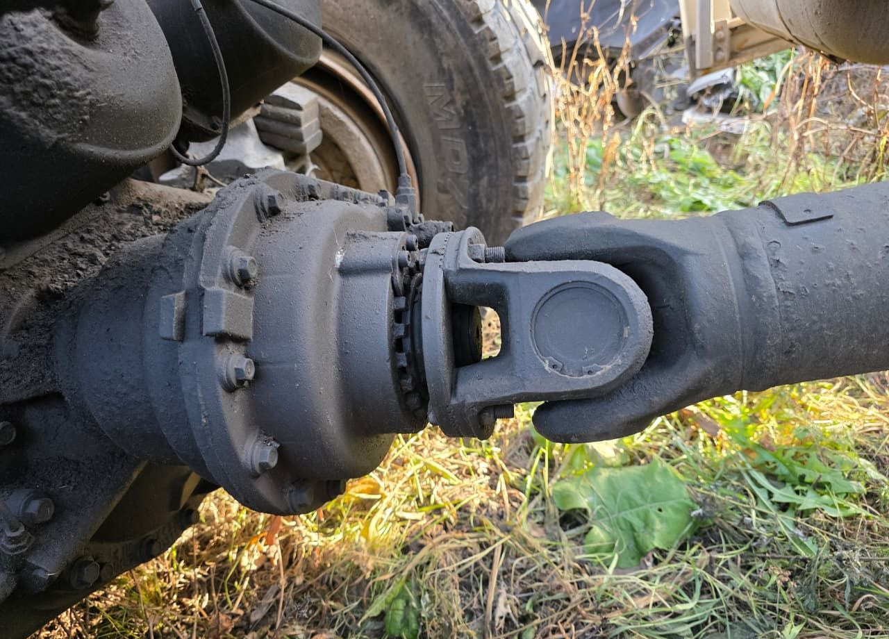 Самосвал Shacman SX33186T366: фото 18 Самосвал Shacman SX33186T366: фото 18