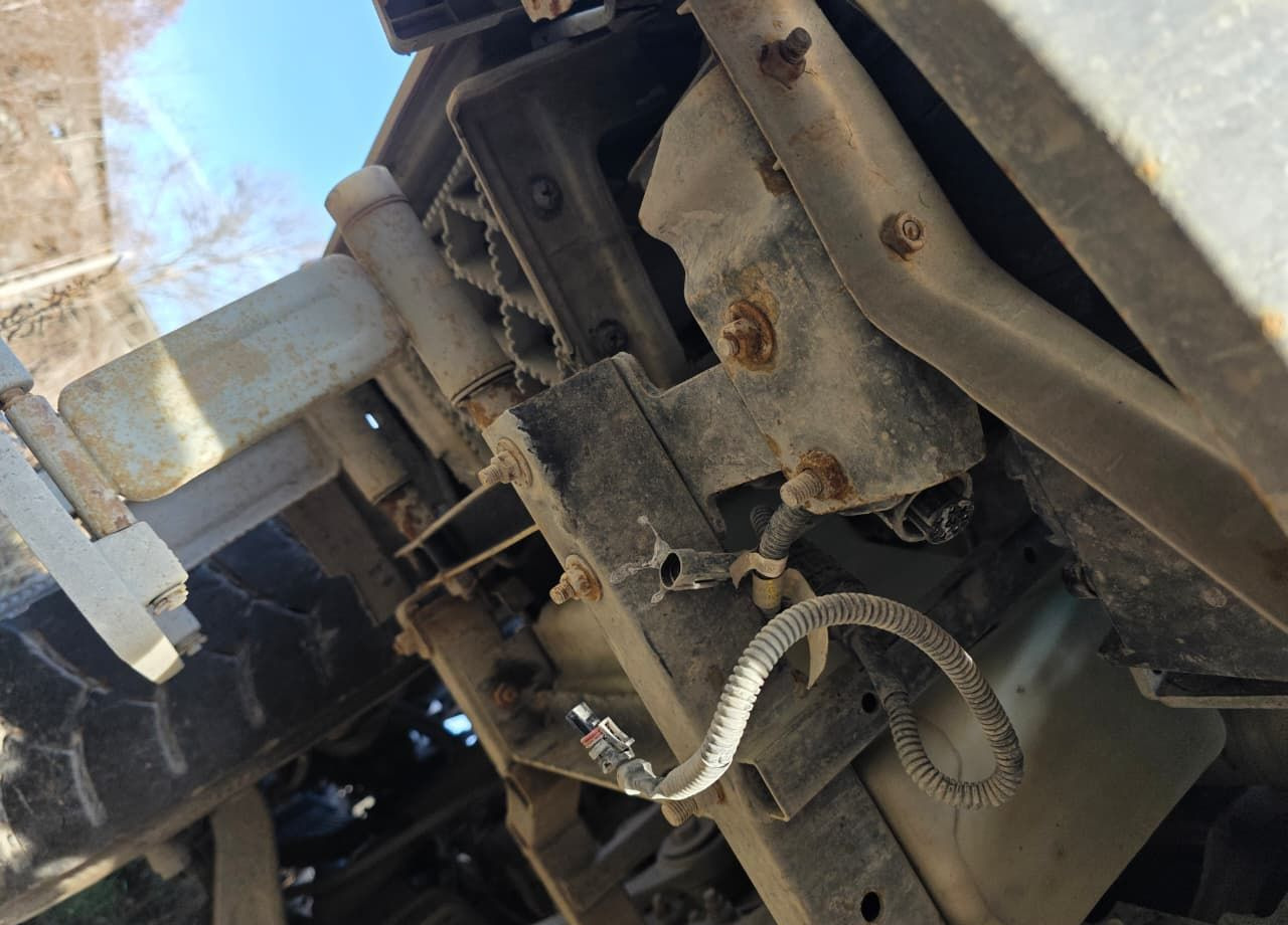 Самосвал Shacman SX33186T366: фото 28 Самосвал Shacman SX33186T366: фото 28