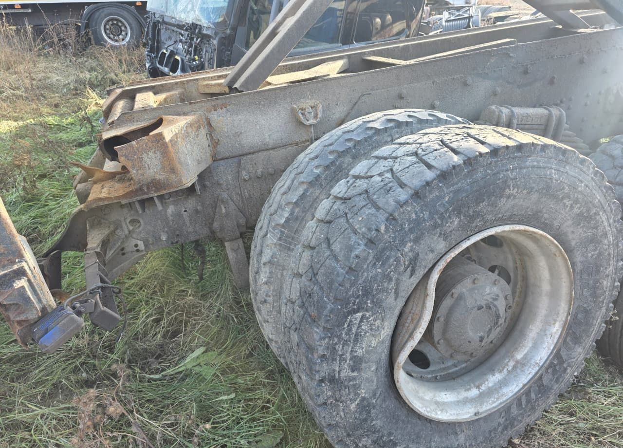 Самосвал Shacman SX33186T366: фото 14 Самосвал Shacman SX33186T366: фото 14