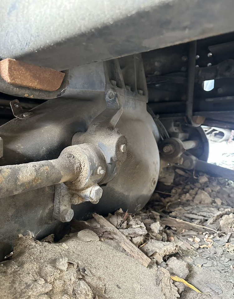 Самосвал Shacman SX33186V366: фото 14 Самосвал Shacman SX33186V366: фото 14