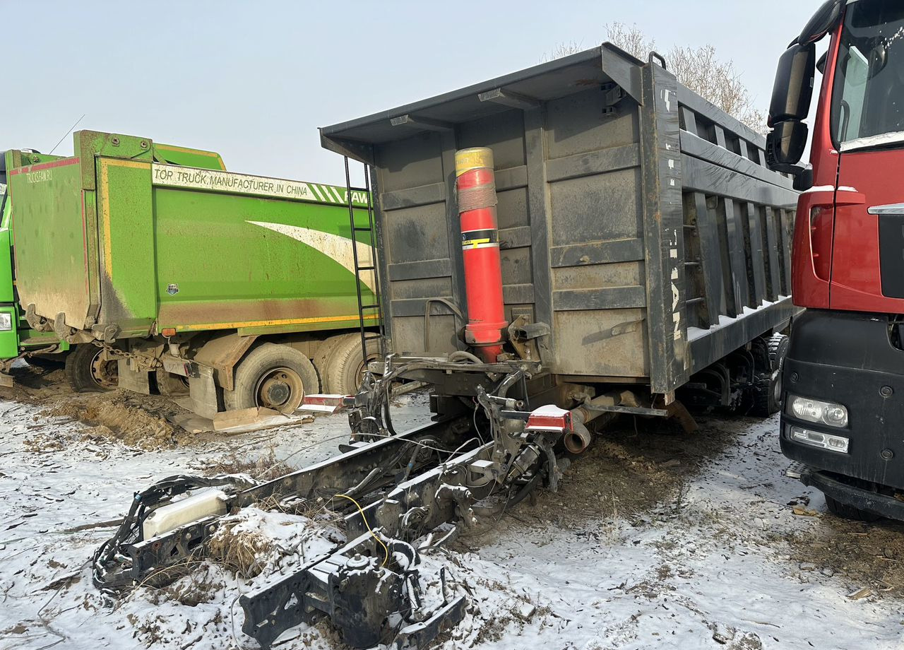 Shacman SX33186V366 - Самосвал: фото 3 Shacman SX33186V366 - Самосвал: фото 3