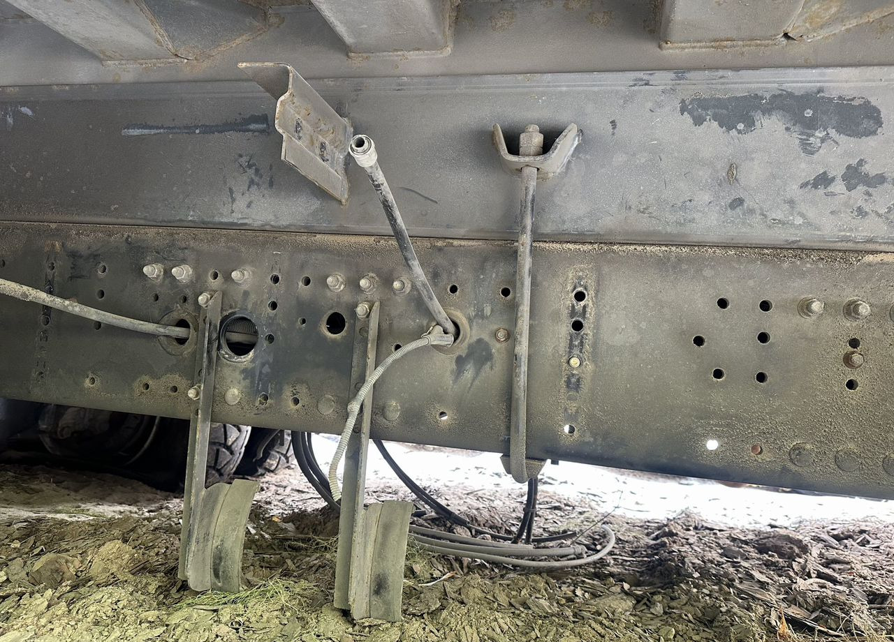 Самосвал Shacman SX33186V366: фото 32 Самосвал Shacman SX33186V366: фото 32