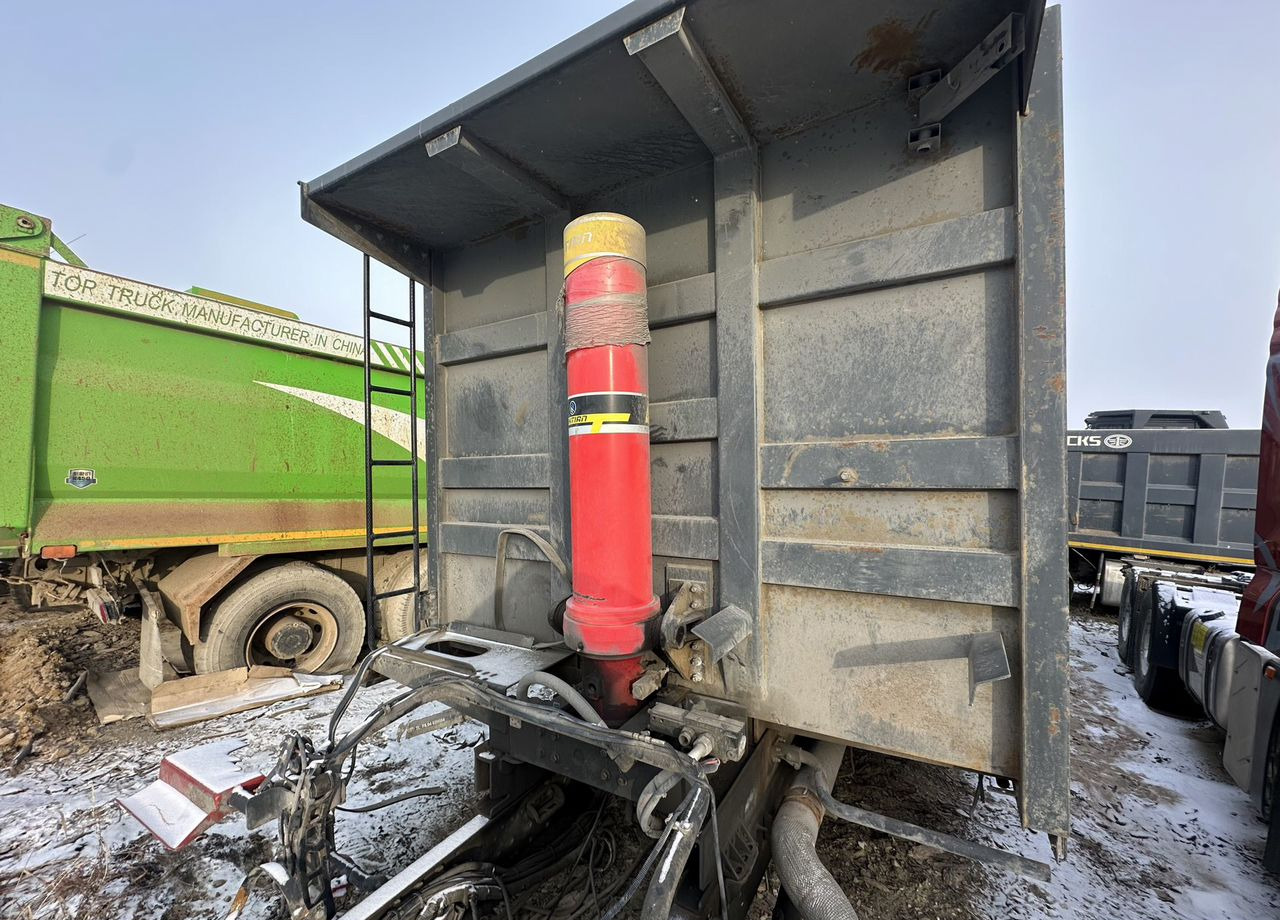 Самосвал Shacman SX33186V366: фото 18 Самосвал Shacman SX33186V366: фото 18