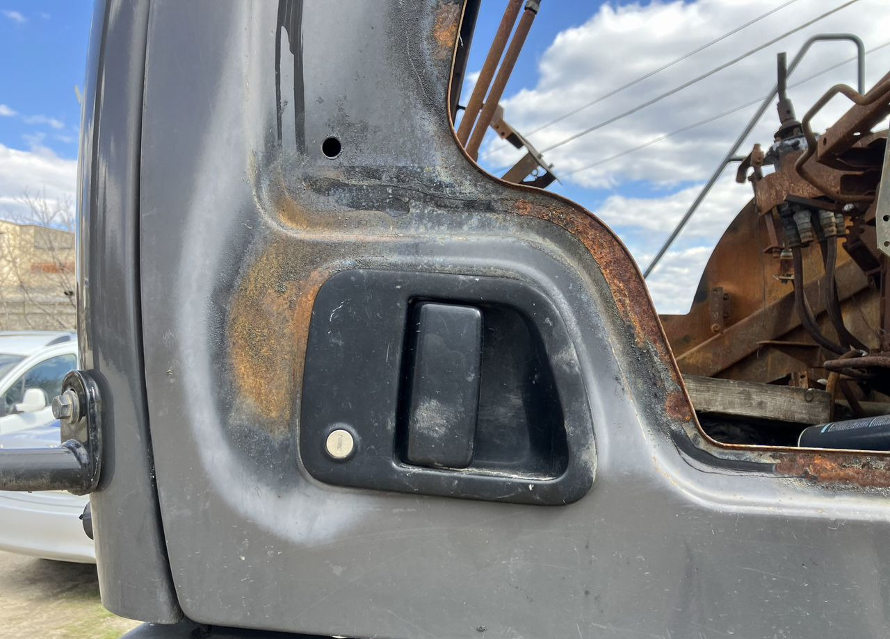 Гусеничный экскаватор Sumitomo SH350LC-6: фото 38
