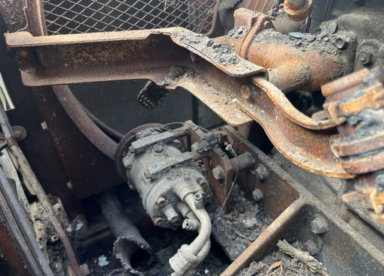 Гусеничный экскаватор Sumitomo SH350LC-6: фото 18 Гусеничный экскаватор Sumitomo SH350LC-6: фото 18