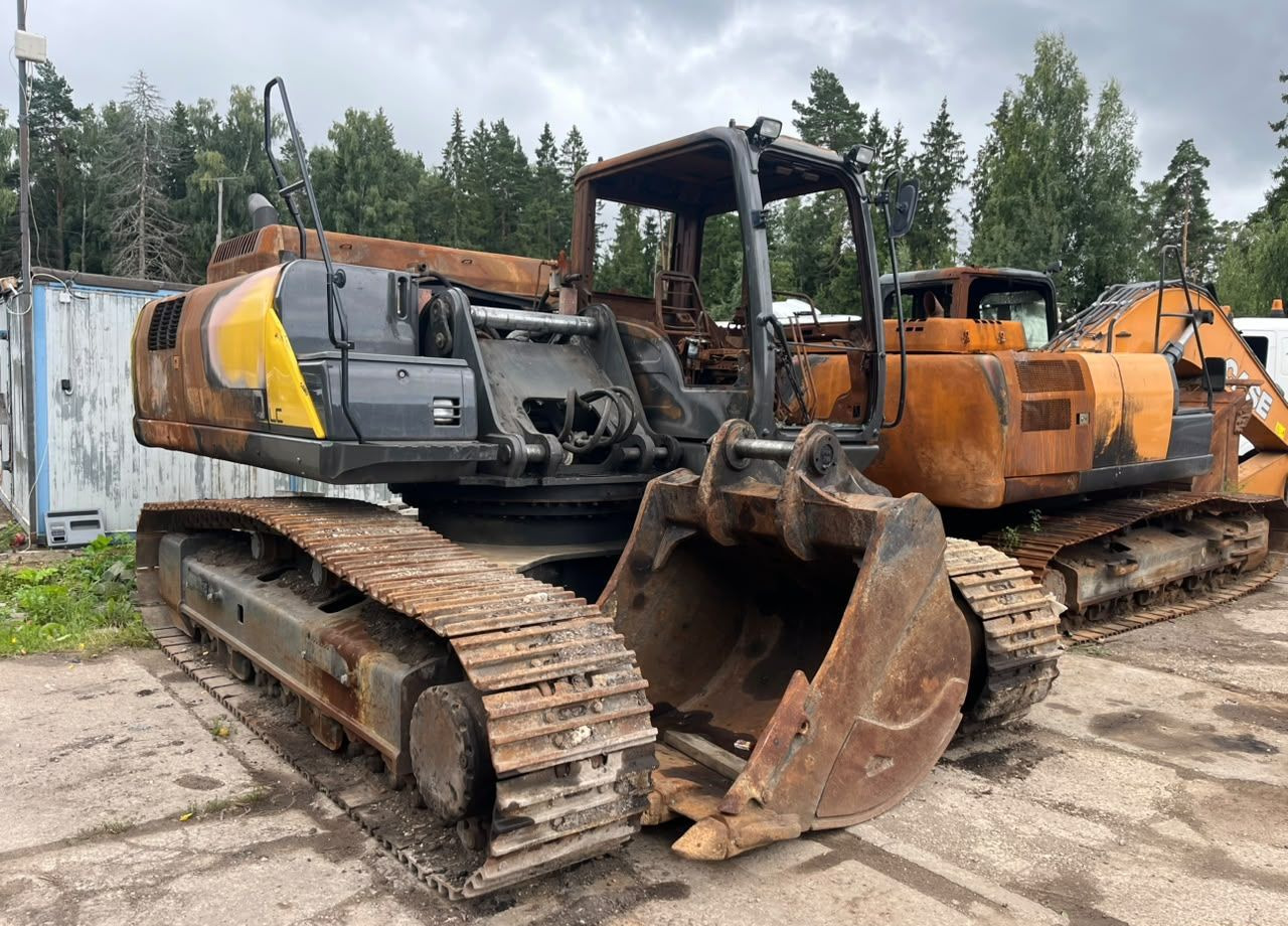 Гусеничный экскаватор Sumitomo SH350LC-6: фото 9 Гусеничный экскаватор Sumitomo SH350LC-6: фото 9