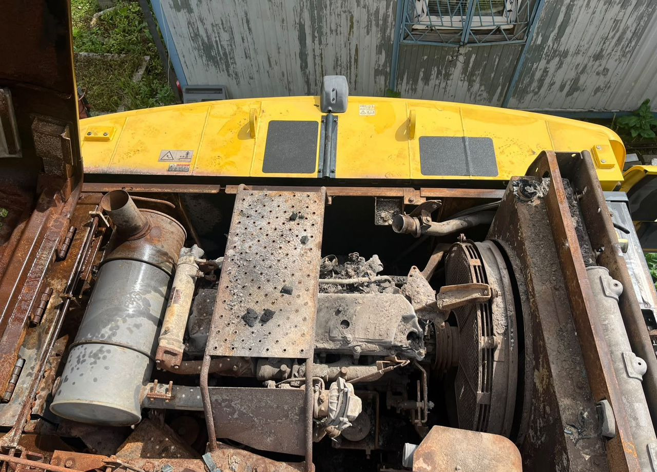 Гусеничный экскаватор Sumitomo SH350LC-6: фото 34 Гусеничный экскаватор Sumitomo SH350LC-6: фото 34