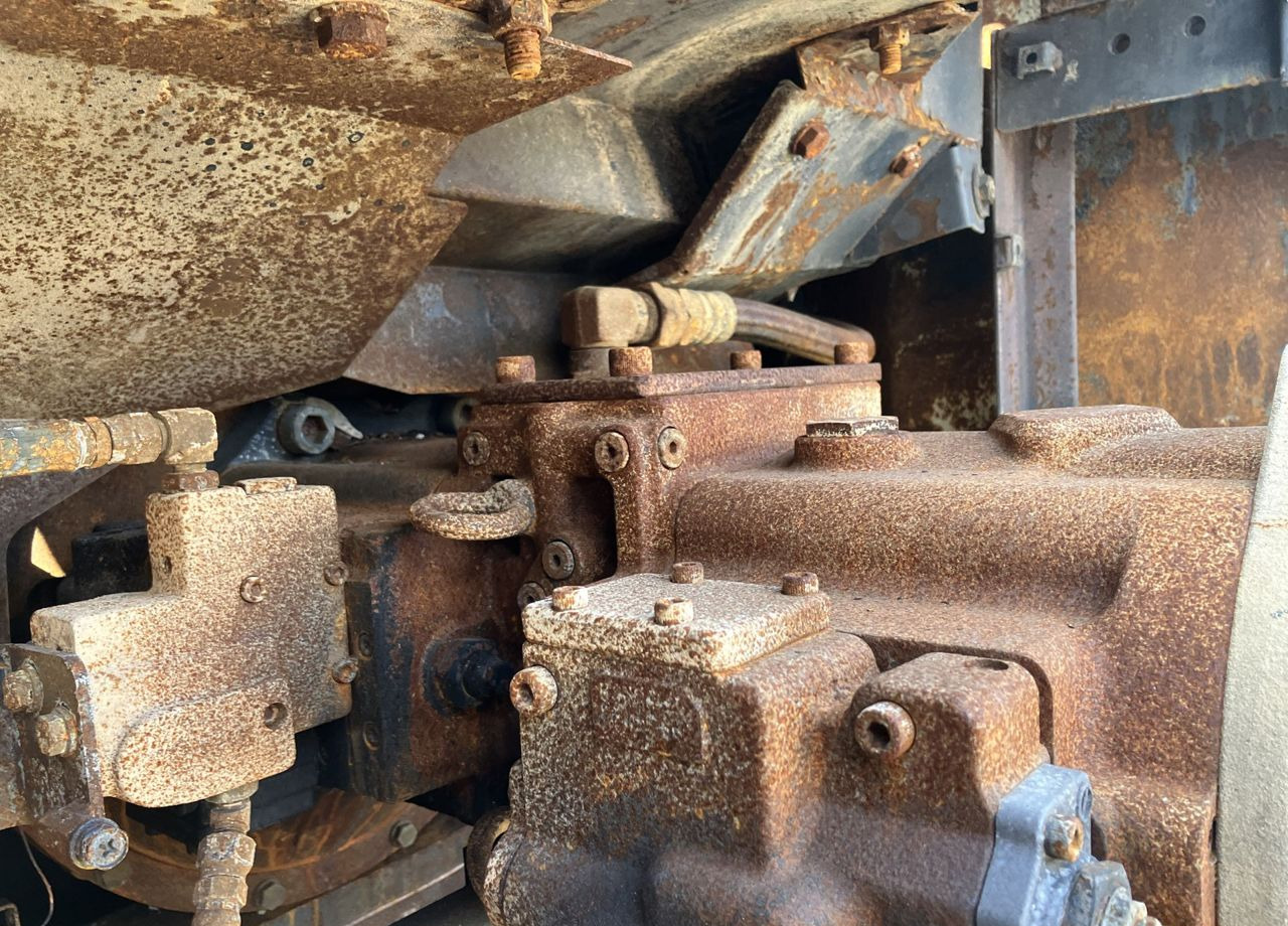 Гусеничный экскаватор Sumitomo SH350LC-6: фото 34