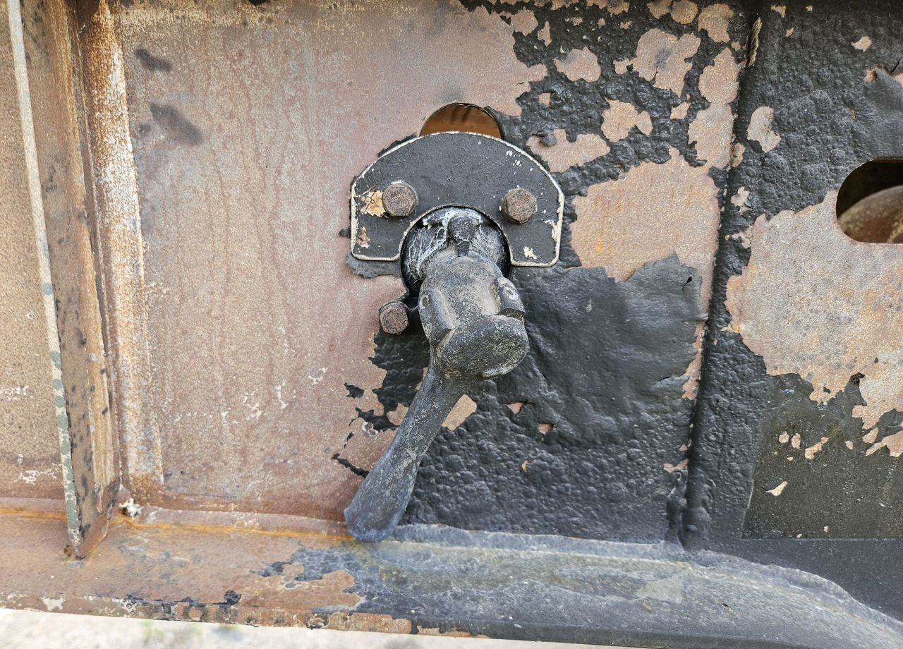 Самосвальный полуприцеп Тонар 9595: фото 8 Самосвальный полуприцеп Тонар 9595: фото 8