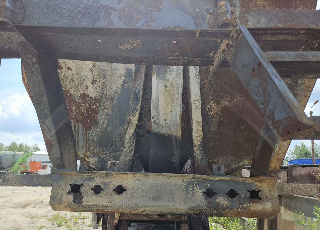 Самосвальный полуприцеп Тонар 9595: фото 7 Самосвальный полуприцеп Тонар 9595: фото 7