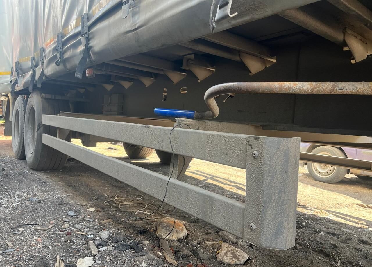 Тентованный полуприцеп Тонар 9888: фото 18