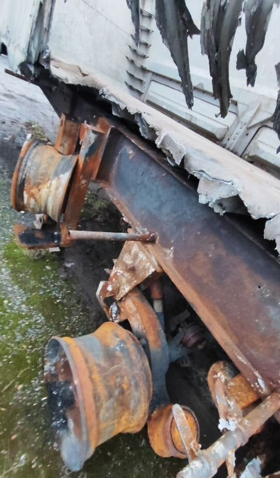 Полуприцеп зерновоз, Самосвальный полуприцеп Тонар SL3-41AG (9594): фото 39 Полуприцеп зерновоз, Самосвальный полуприцеп Тонар SL3-41AG (9594): фото 39