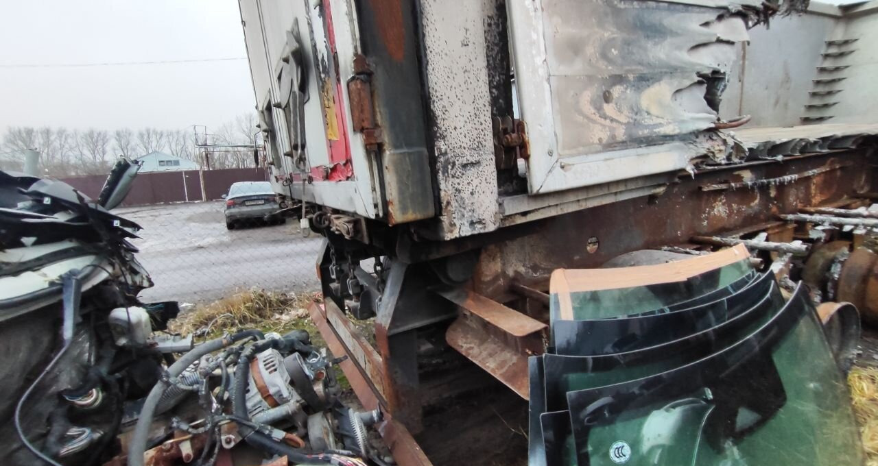 Полуприцеп зерновоз, Самосвальный полуприцеп Тонар SL3-41AG (9594): фото 18 Полуприцеп зерновоз, Самосвальный полуприцеп Тонар SL3-41AG (9594): фото 18