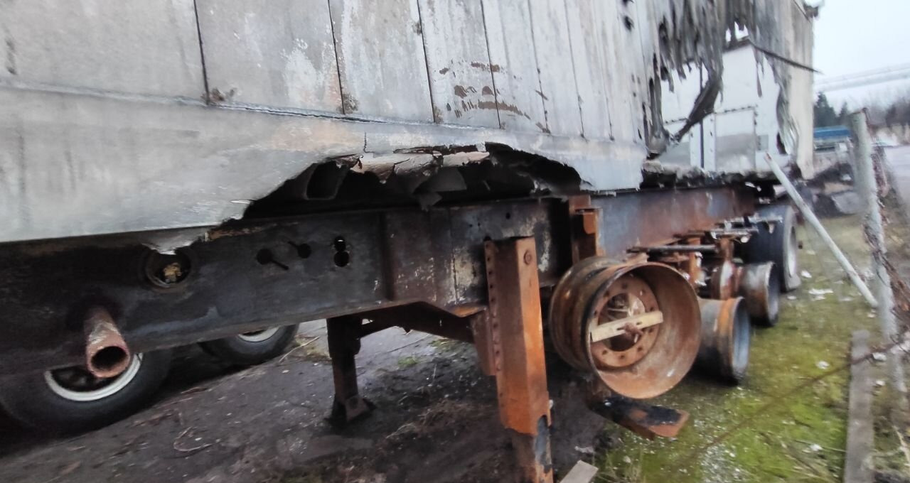 Полуприцеп зерновоз, Самосвальный полуприцеп Тонар SL3-41AG (9594): фото 13 Полуприцеп зерновоз, Самосвальный полуприцеп Тонар SL3-41AG (9594): фото 13