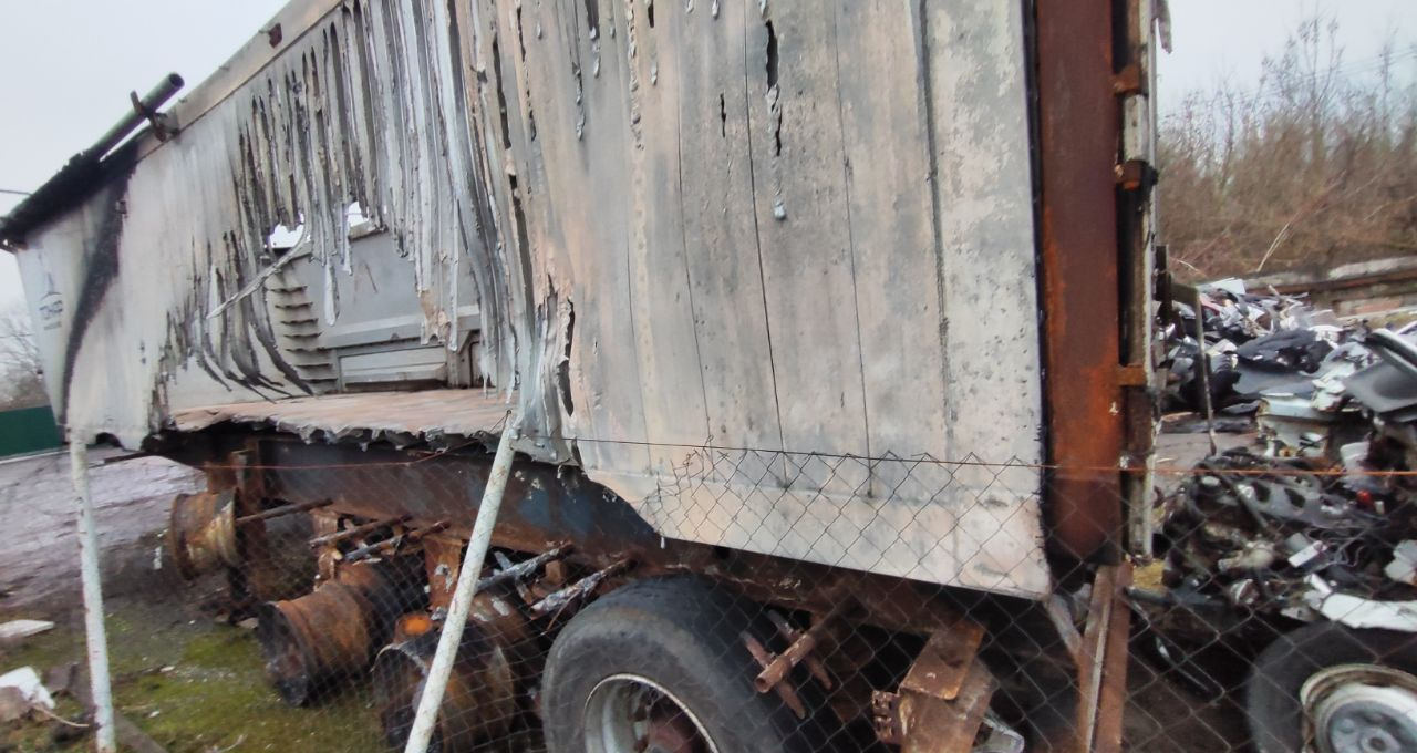 Тонар SL3-41AG (9594) - Самосвальный полуприцеп: фото 1 Тонар SL3-41AG (9594) - Самосвальный полуприцеп: фото 1