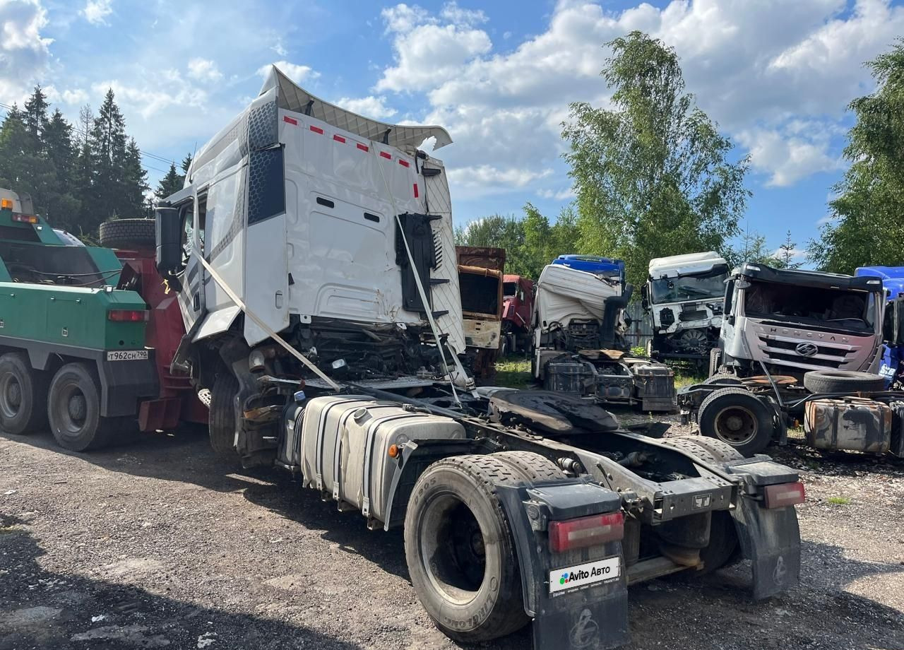 Chenglong LZ4181H7AB - Тягач: фото 2 Chenglong LZ4181H7AB - Тягач: фото 2