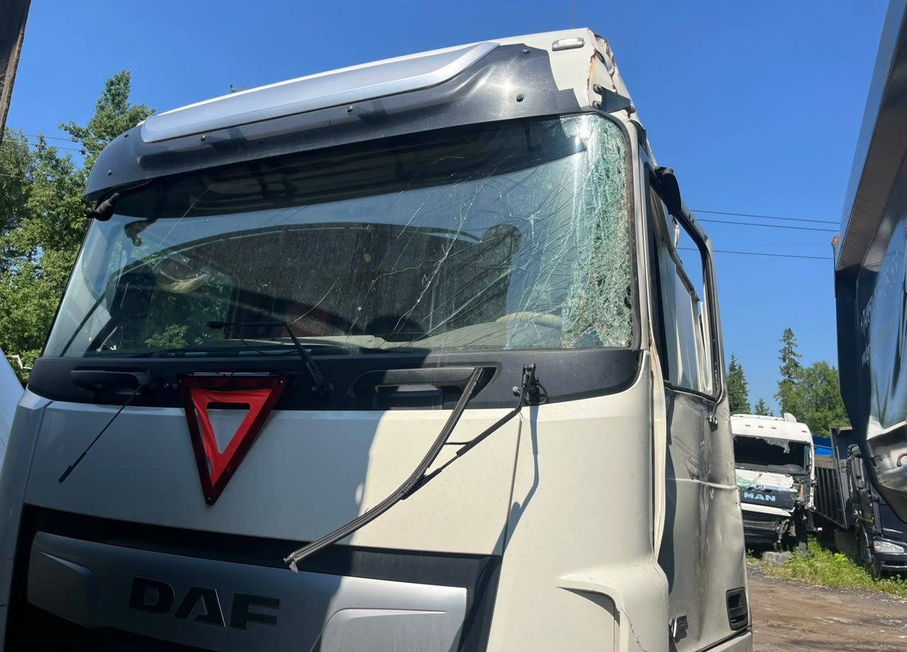 Тягач DAF XF: фото 37 Тягач DAF XF: фото 37