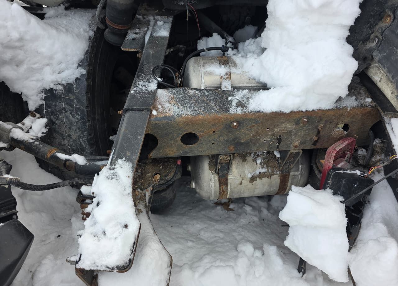 Тягач Dongfeng DFH: фото 17