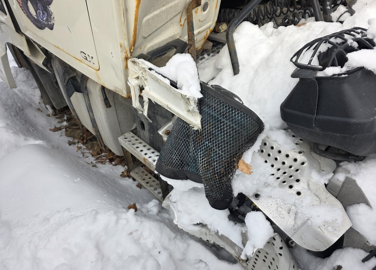 Тягач Dongfeng DFH: фото 29