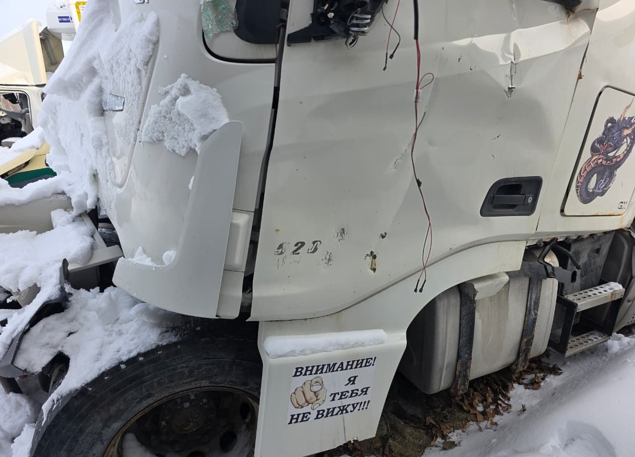 Тягач Dongfeng DFH: фото 18