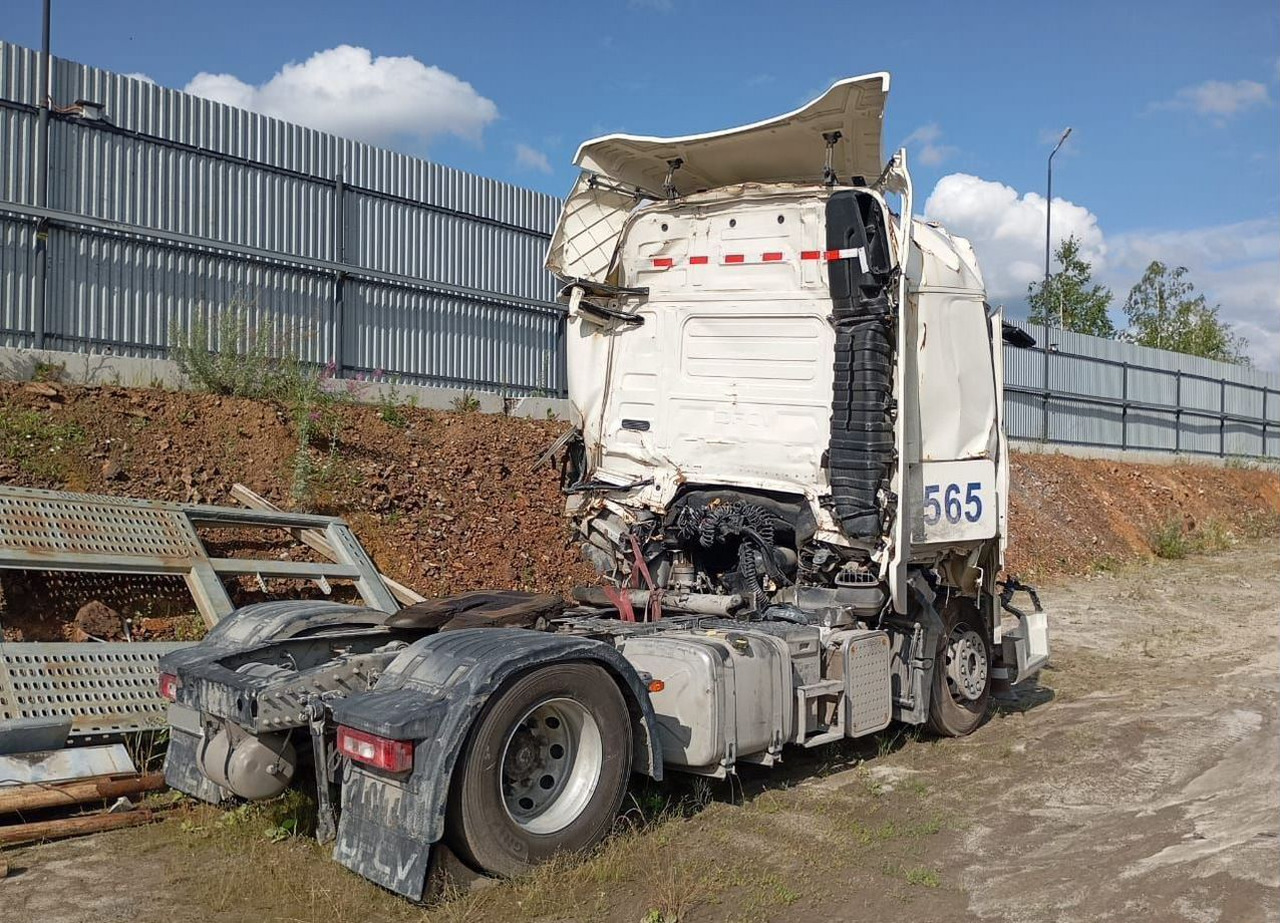 Dongfeng GX - Тягач: фото 3 Dongfeng GX - Тягач: фото 3