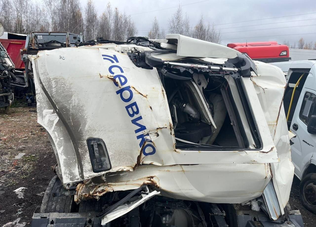 Dongfeng GX - Тягач: фото 2 Dongfeng GX - Тягач: фото 2