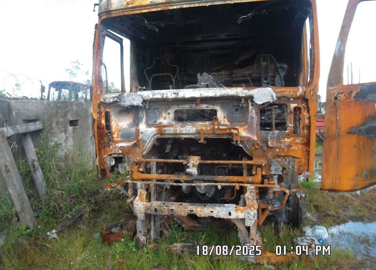 Dongfeng GX - Тягач: фото 4 Dongfeng GX - Тягач: фото 4