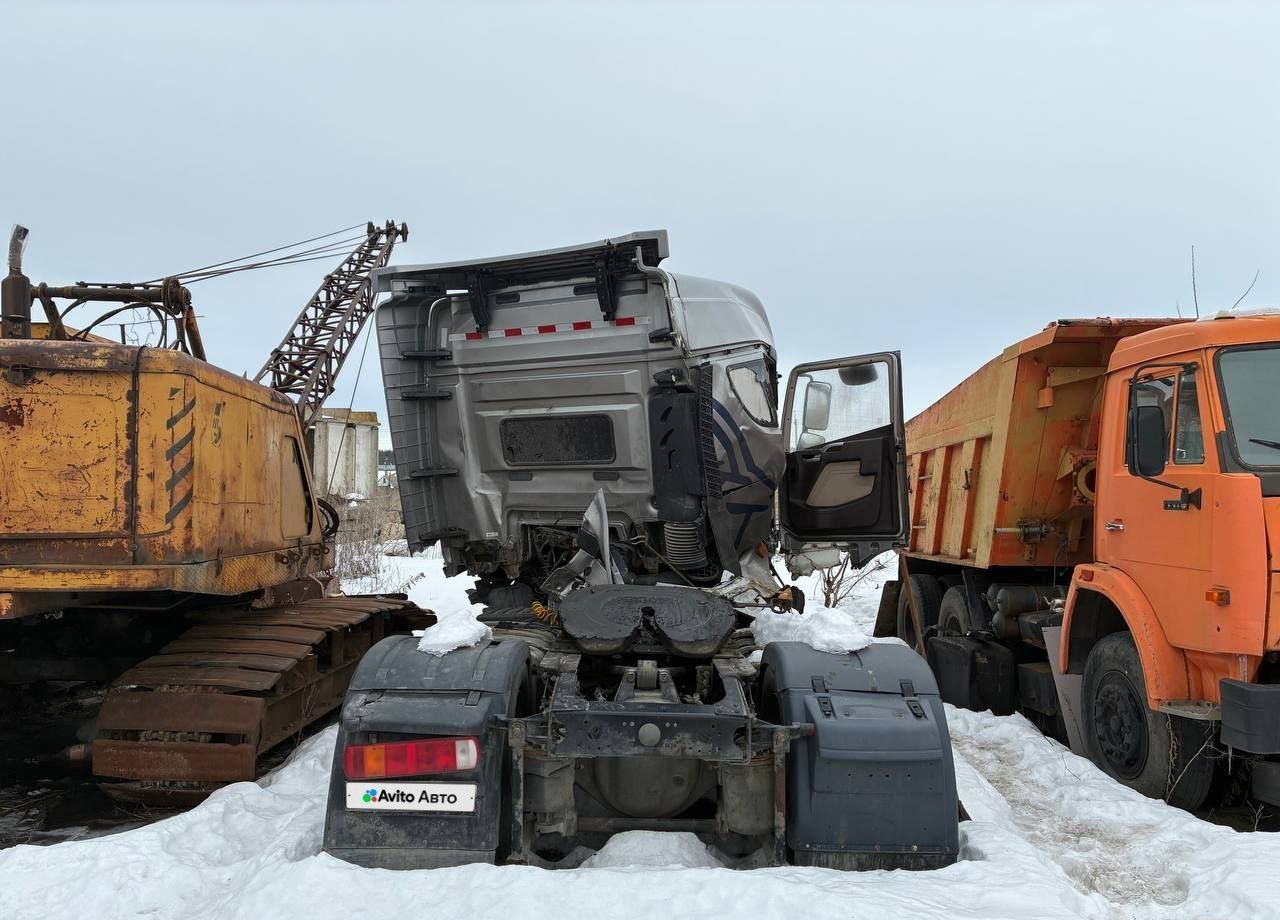 FAW JH6 - Тягач: фото 3 FAW JH6 - Тягач: фото 3