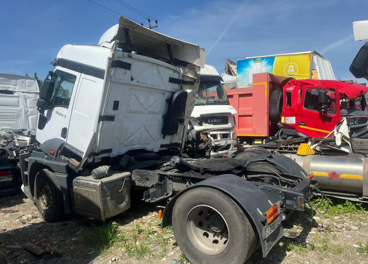 Ford Cargo - Тягач: фото 1 Ford Cargo - Тягач: фото 1