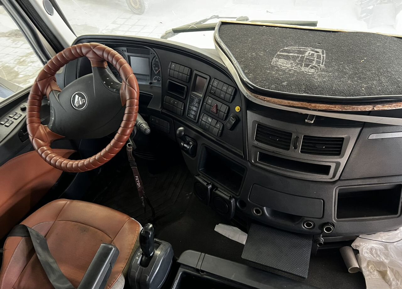 Тягач Foton Auman: фото 27