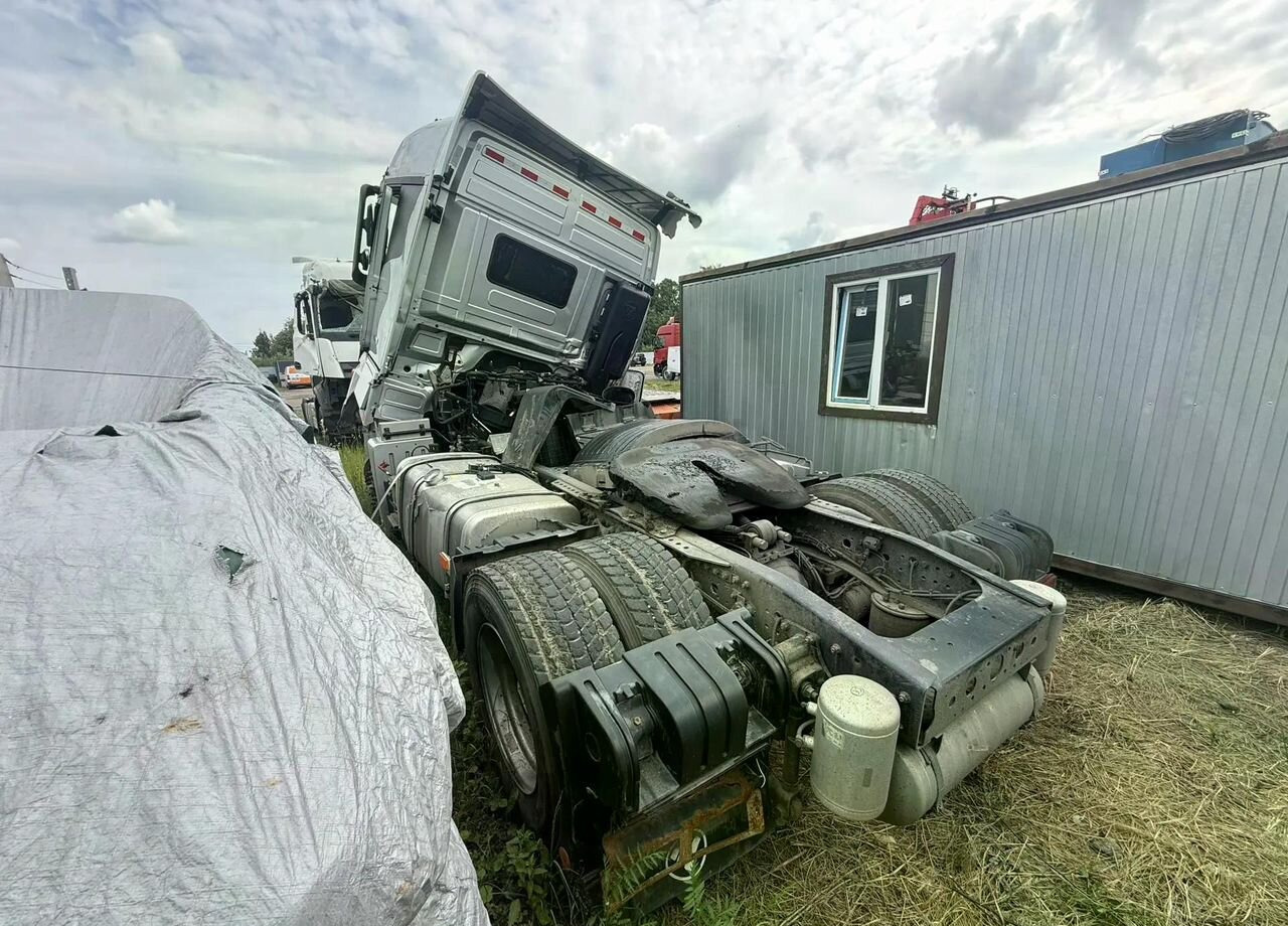 Тягач Foton Auman: фото 7 Тягач Foton Auman: фото 7