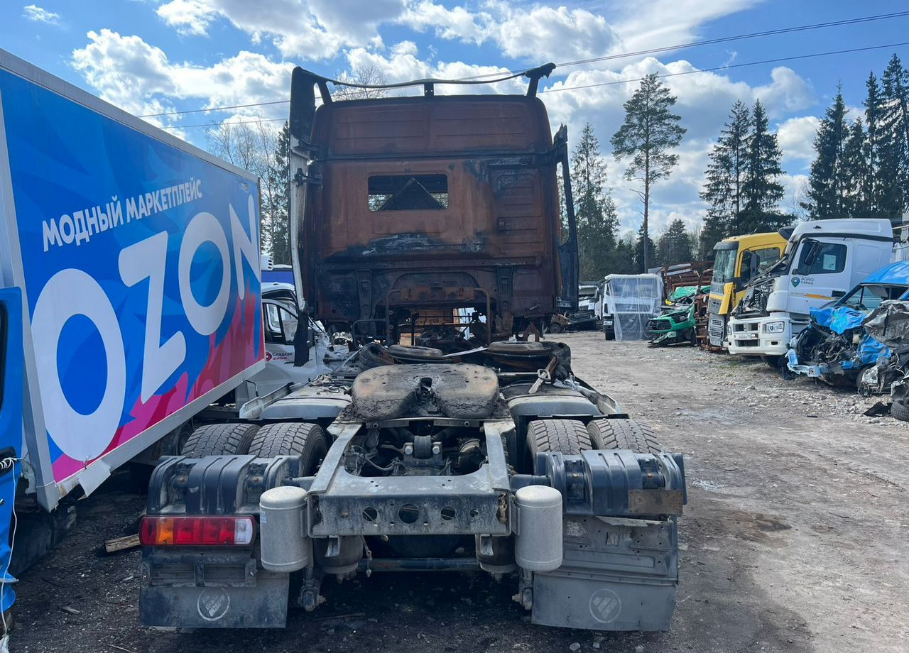 Foton Auman - Тягач: фото 2 Foton Auman - Тягач: фото 2