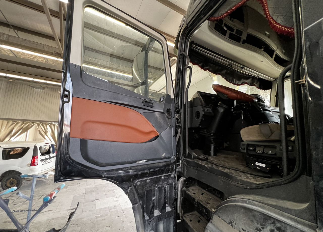 Тягач Foton Auman: фото 31