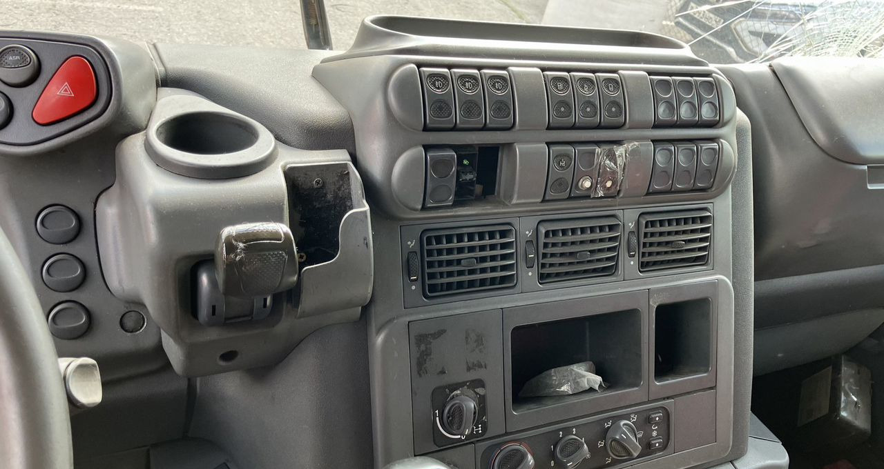 Тягач IVECO Stralis: фото 15