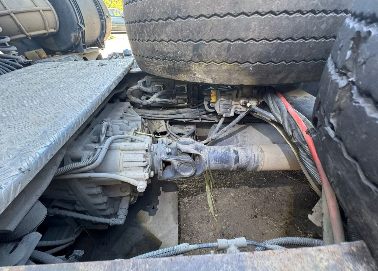 Тягач КАМАЗ 5490: фото 9 Тягач КАМАЗ 5490: фото 9