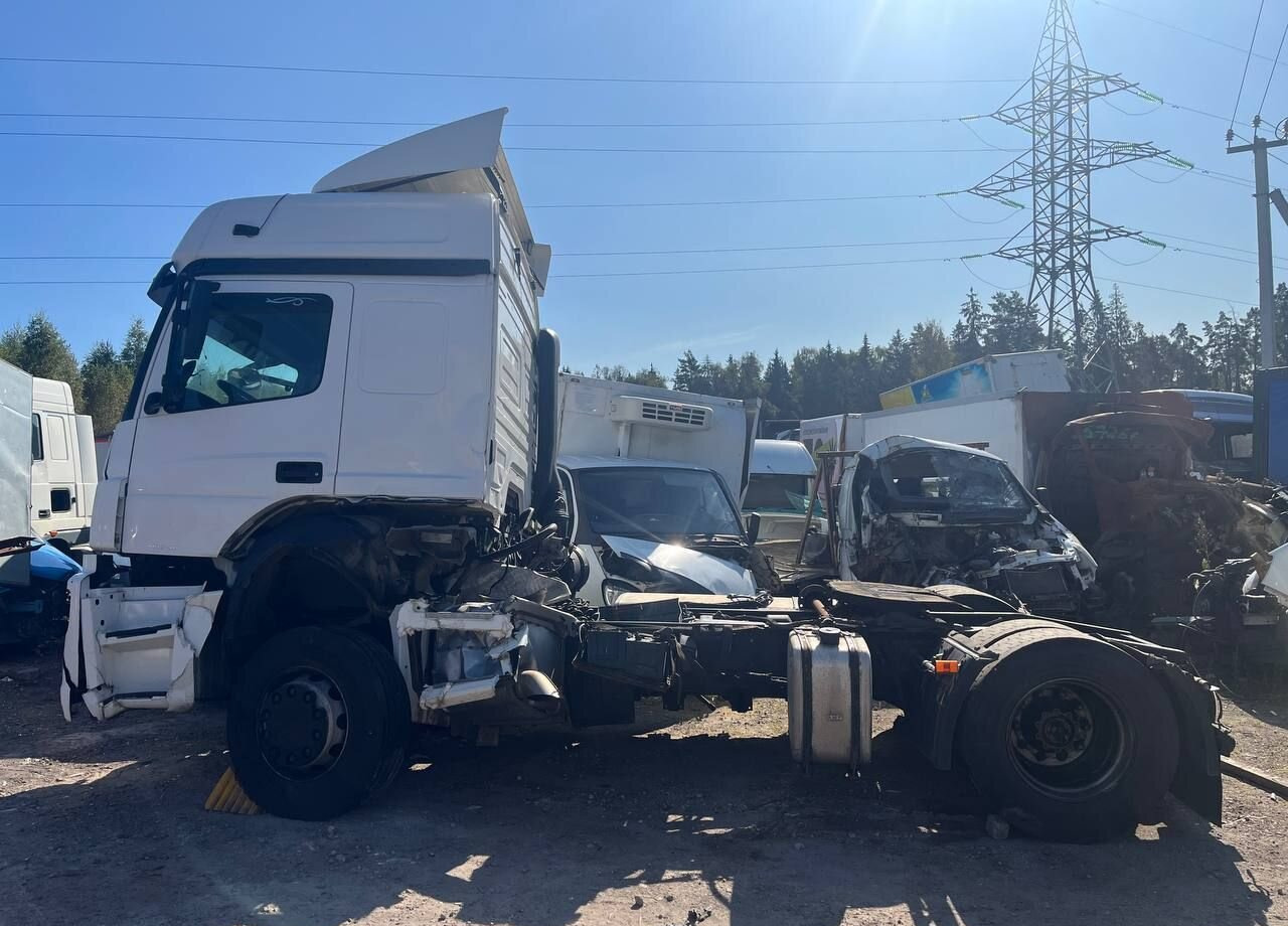 КАМАЗ 5490 - Тягач: фото 4 КАМАЗ 5490 - Тягач: фото 4