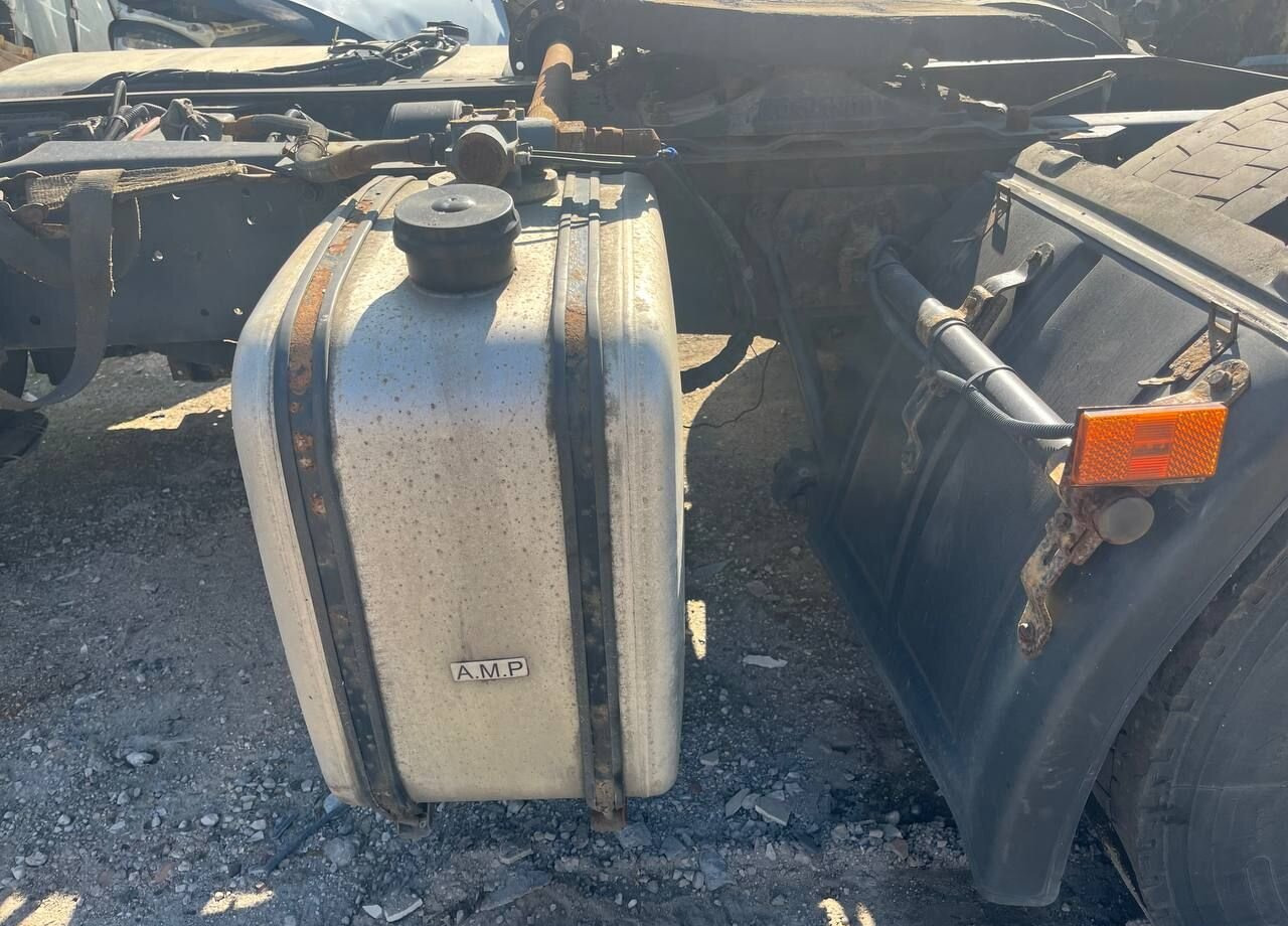 Тягач КАМАЗ 5490: фото 30