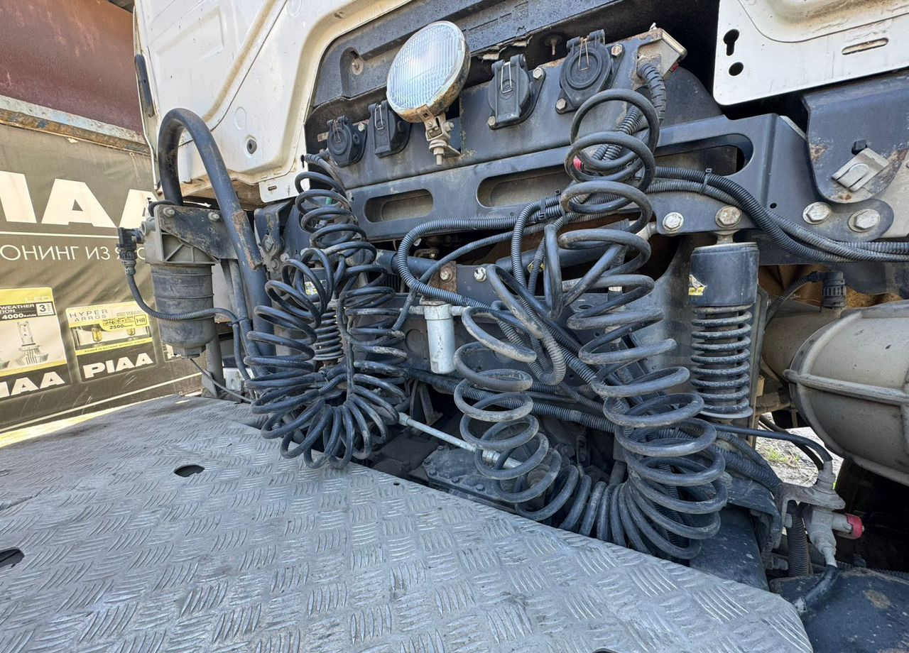 Тягач КАМАЗ 5490: фото 19 Тягач КАМАЗ 5490: фото 19