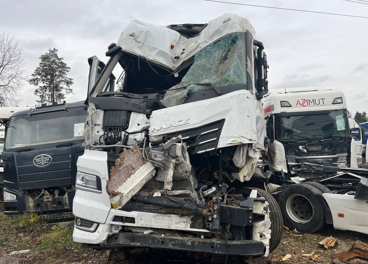 КАМАЗ 54901 - Тягач: фото 3 КАМАЗ 54901 - Тягач: фото 3