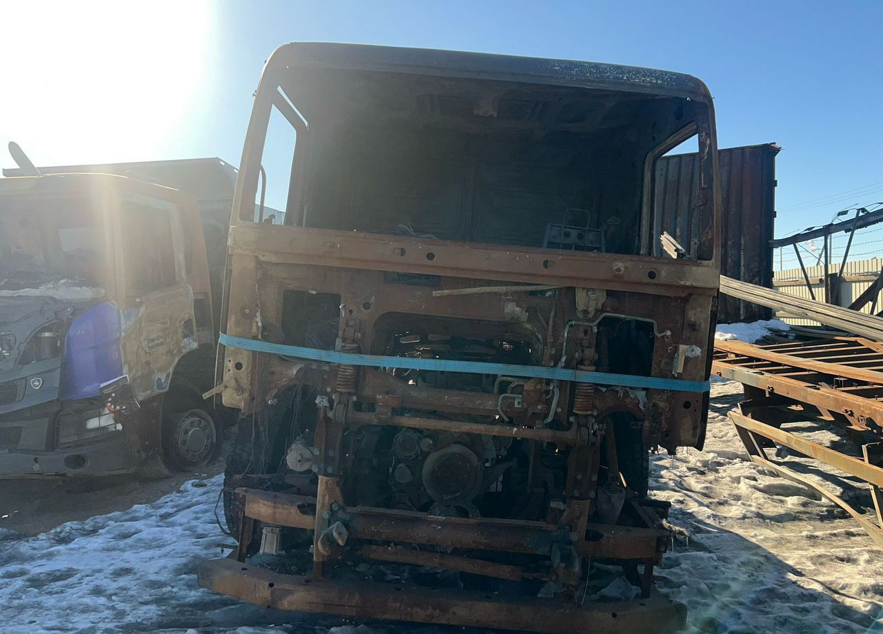 КАМАЗ 65806 - Тягач: фото 2 КАМАЗ 65806 - Тягач: фото 2