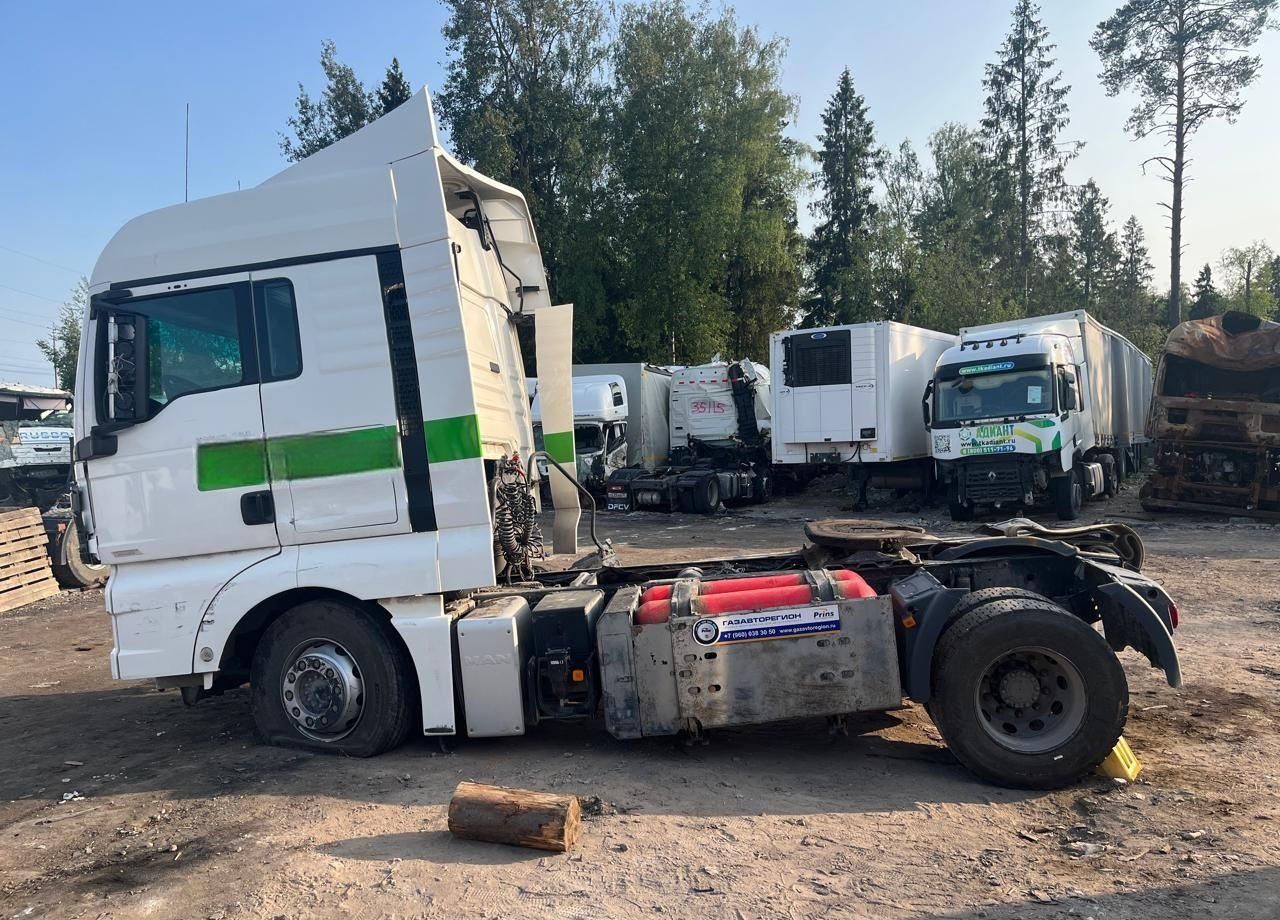 Тягач MAN TGX: фото 17