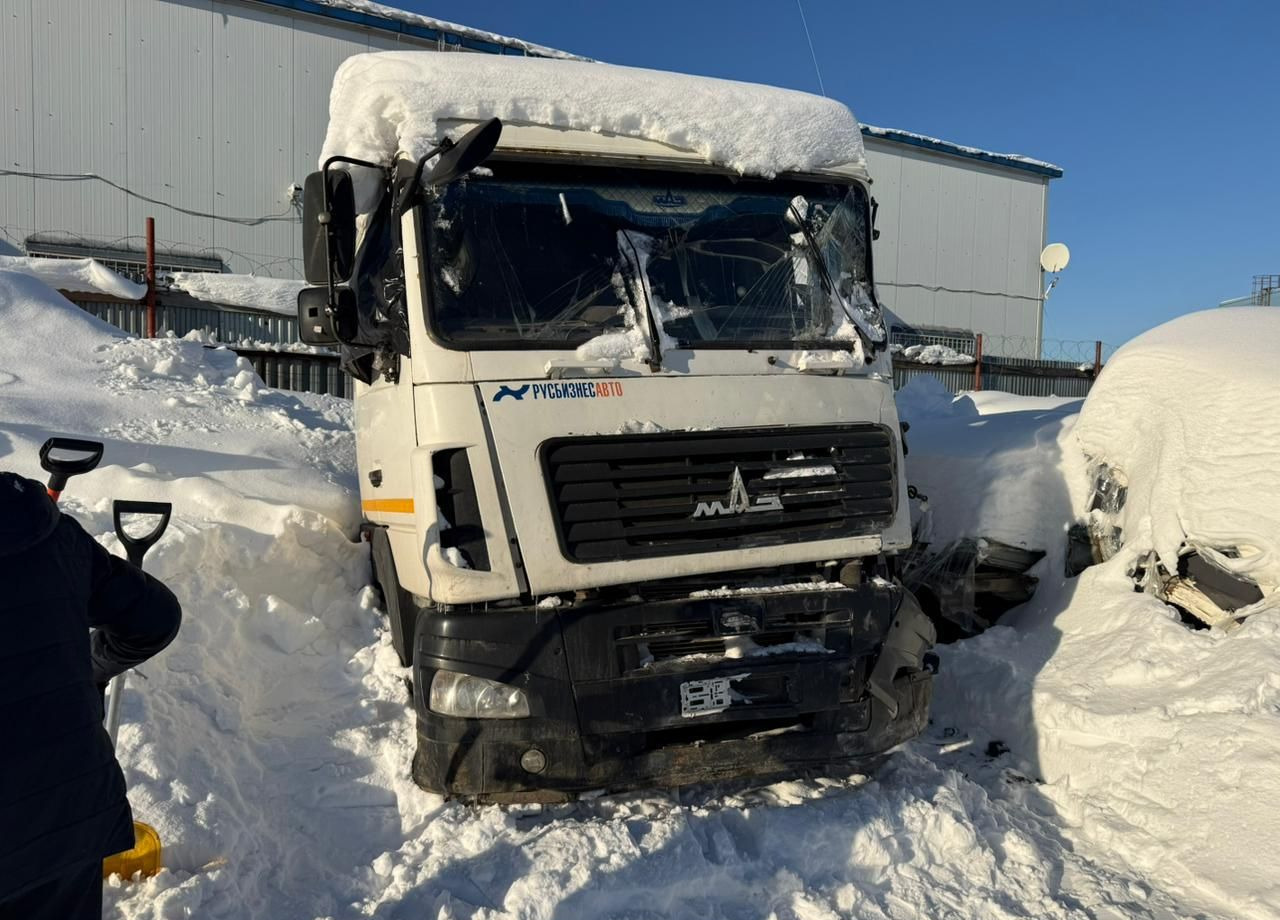 МАЗ 5440 - Тягач: фото 2 МАЗ 5440 - Тягач: фото 2