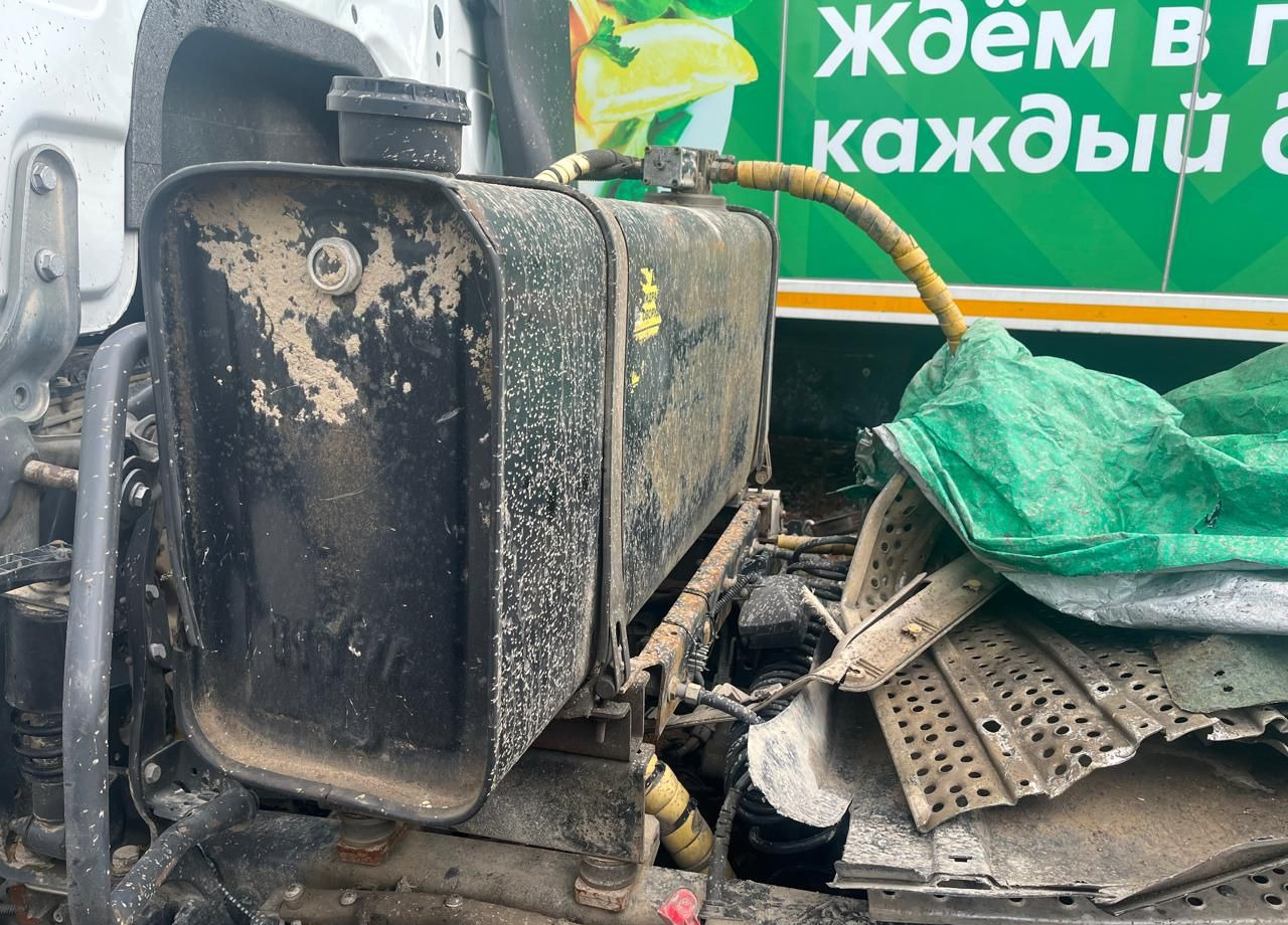 Тягач Mercedes-Benz Actros: фото 19