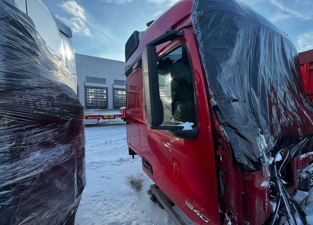 Тягач Mercedes-Benz Actros: фото 21 Тягач Mercedes-Benz Actros: фото 21