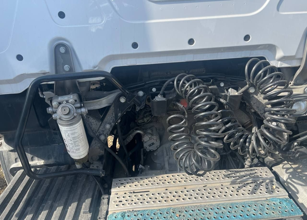 Mercedes-Benz Actros - Тягач: фото 5 Mercedes-Benz Actros - Тягач: фото 5