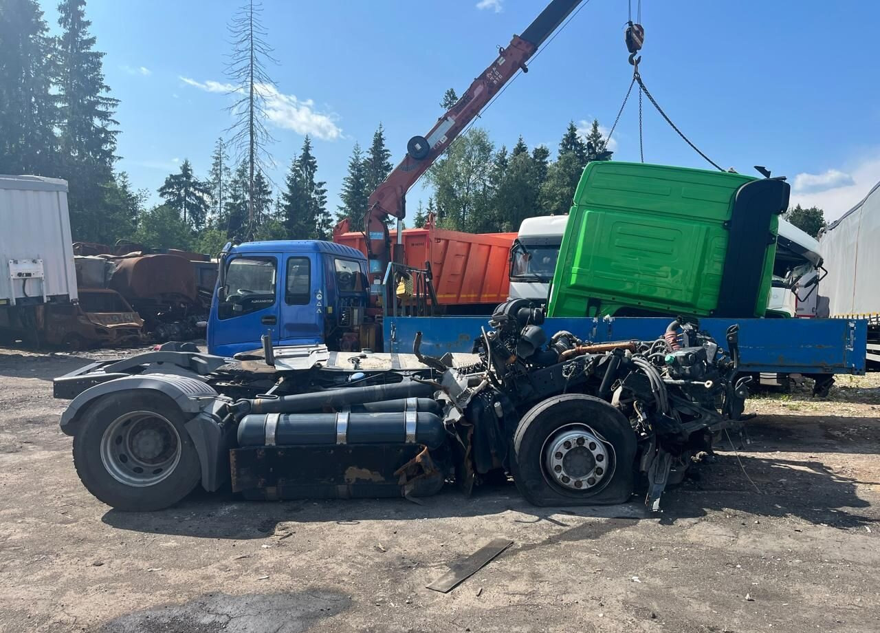 Тягач Mercedes-Benz Actros: фото 15