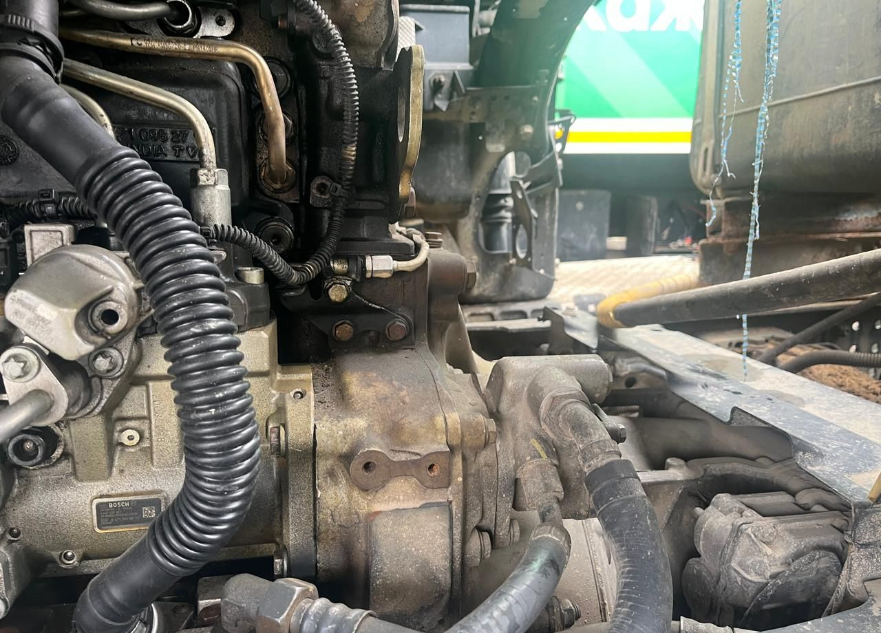Тягач Mercedes-Benz Actros: фото 20