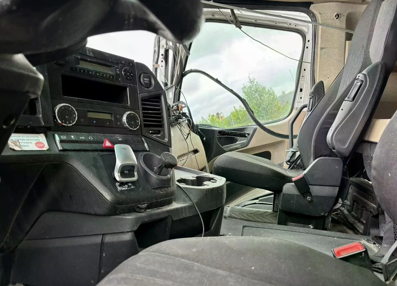 Тягач Mercedes-Benz Actros: фото 20