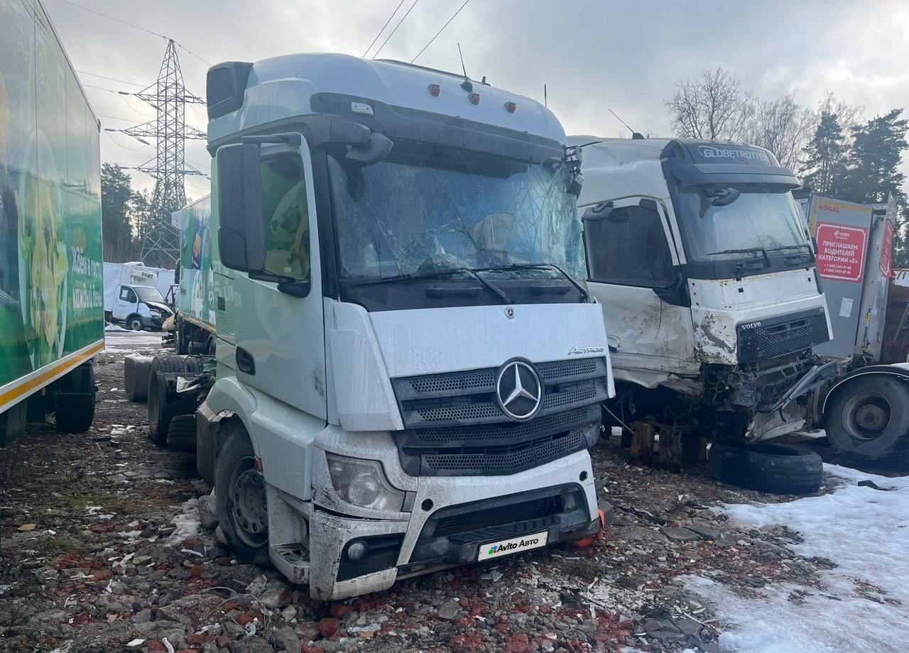 Mercedes-Benz Actros - Тягач: фото 1 Mercedes-Benz Actros - Тягач: фото 1