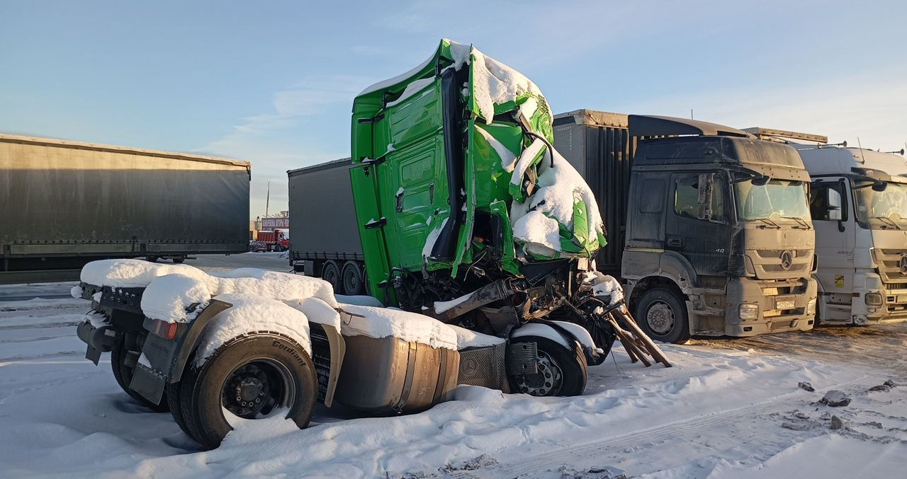 Mercedes-Benz Actros - Тягач: фото 5 Mercedes-Benz Actros - Тягач: фото 5